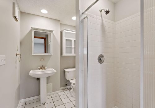 9424 Cortland Rd, Saint Paul MN  55125-9154 exterior