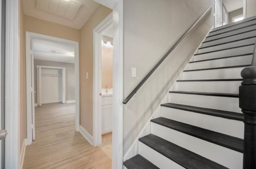 1741 Hialeah, Taylor Lake Village TX 77586-2938 exterior