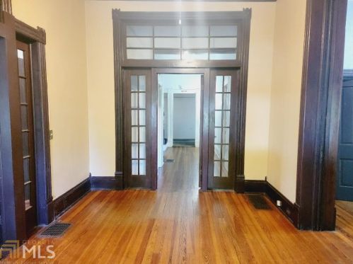 1004 Green St, Conyers, GA 30012-5406