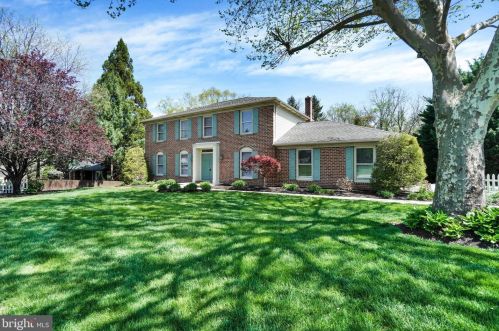 2336 Jonquil Rd, York, PA 17403-5143