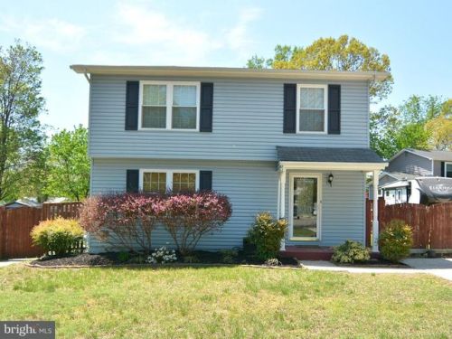 2899 Dungate Ct, Riviera Beach, MD 21122-2045