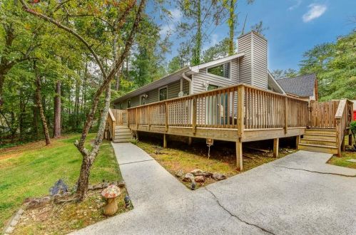 5016 Monticello Dr, Villa Rica, GA 30180-7653