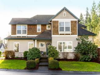 1695 Parkside Dr, Beaverton OR  97124-3924 exterior