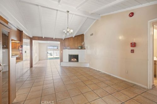 1533 Laster Ave, Anaheim CA  92802-2712 exterior