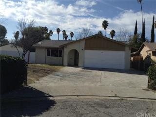 635 Glenn Way, Hemet, CA 92543-3002