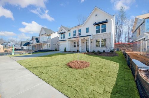 1303 Liberty Park Dr, Braselton, GA 30517-1869