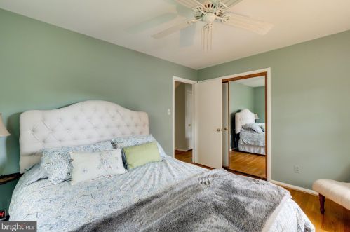 5408 Juliet St, Springfield VA  22151-2615 exterior