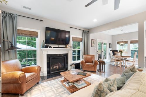 3928 Hanoverian Dr, Awendaw, SC 29429