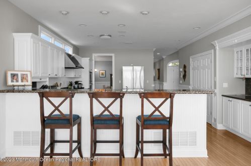 146 Conover Ln, Tinton Falls NJ 07701-6213 exterior