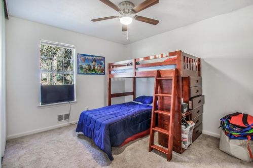 107 Park Pl, Stockbridge GA  30281-1115 exterior