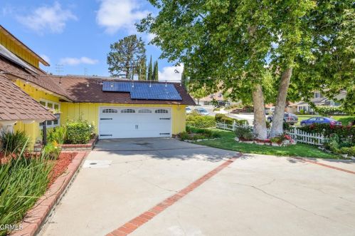 3525 Wellston Ct, Simi Valley, CA 93063-1145