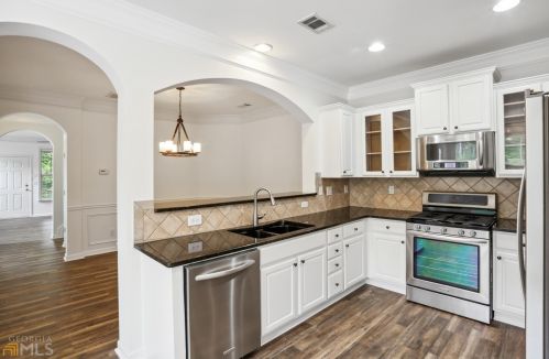 751 Baliwick Dr, Atlanta GA  30312-3602 exterior