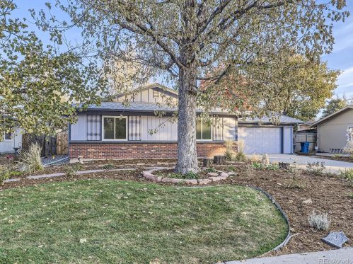 1564 Salem Cir, Aurora, CO 80012-5334