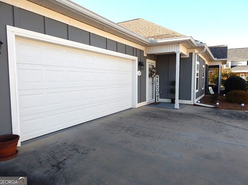 119 Sasanqua Dr, Warner Robins, GA 31088-9180