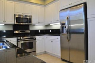 148 Full Moon, Irvine CA  92618-8806 exterior