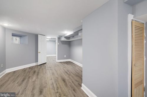 1320 61 St, Philadelphia PA 19151-3924 exterior