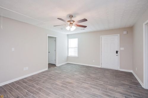 610 Dove Cv, Social Circle GA  30025-3078 exterior