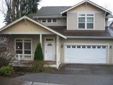 2017 27th St, Seattle WA  98056-2240 exterior