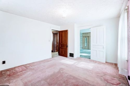 1216 Carson Ave, Cincinnati OH  45215-3122 exterior