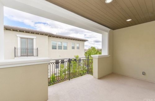 64 Interlude, Irvine CA  92620-3694 exterior