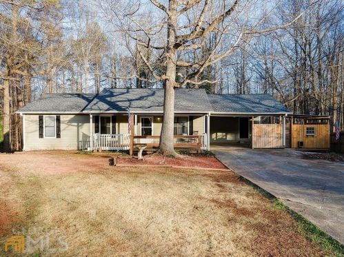 134 Highland Dr, Hiram, GA 30141-4535