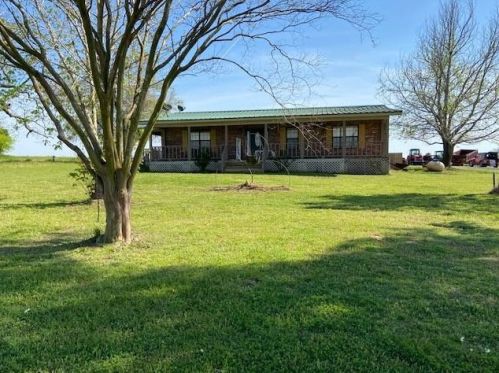 124 F County Road 380, Flo, TX 75831-6873