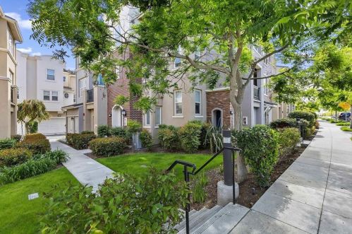 1135 Elfin Forest Rd, San Marcos, CA 92078-1077