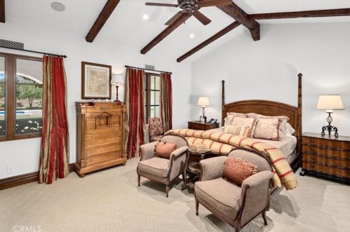 50 Golden Eagle, Irvine CA  92603-0308 exterior