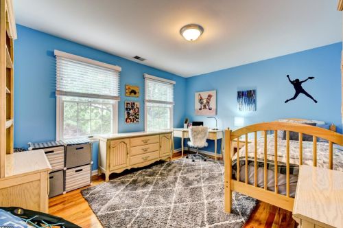 8 Matthew Ct, Dover NJ  07869-1058 exterior