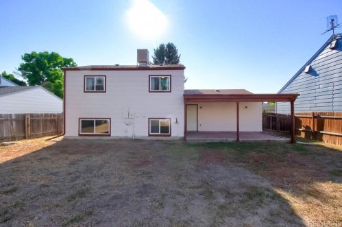 1618 Genoa St, Denver CO  80011-5325 exterior