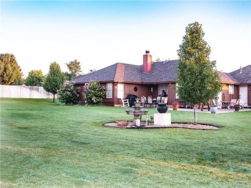 1284 Steven Dr, Piedmont, OK 73078-9082