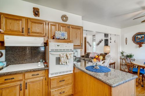 3327 Grand Ave, Englewood CO 80110-6319 exterior