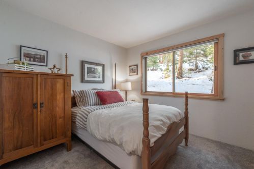 14405 Denton Ave, Truckee CA  96161-3612 exterior