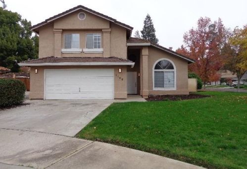 1159 Del Rio Ct, Merced, CA 95348-1802
