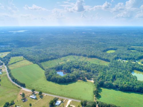 998 Ridge Rd, Ridgeville, SC 29472-7840