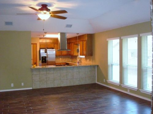 6502 Lago Vista Dr, Fort Worth, TX 76132-2762