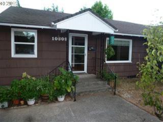 10309 Shaver St, Portland, OR 97220-3456