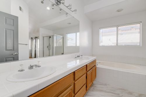 335 Palomar St, Chula Vista CA  91911-3729 exterior