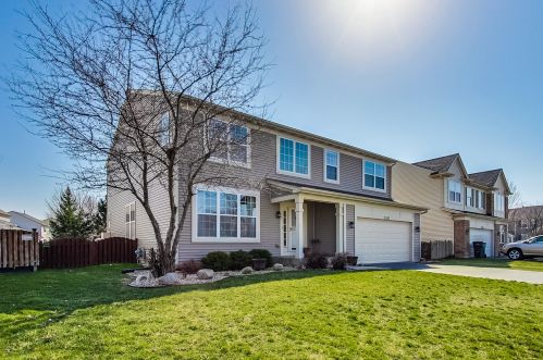 2955 Shetland Ln, Boulder Hill, IL 60538-4105