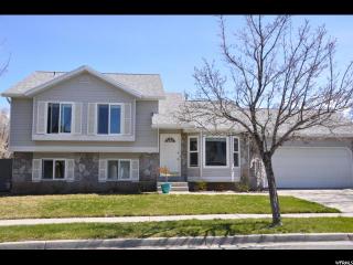 9893 Electra Ln, Sandy UT  84094-4094 exterior