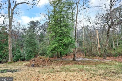 225 Harbor Dr, Severna Park, MD 21146-1319