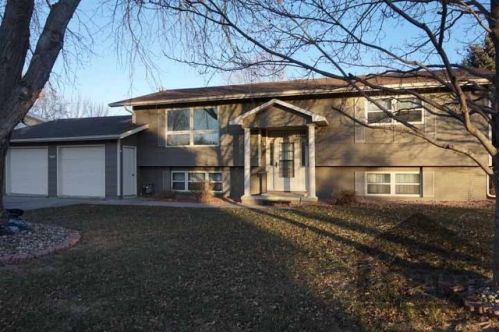 1407 Claycomb Rd, Wayne, NE 68787-1203