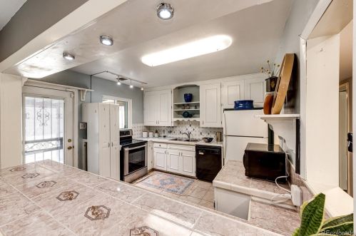 837 Troy St, Denver CO  80011-6638 exterior