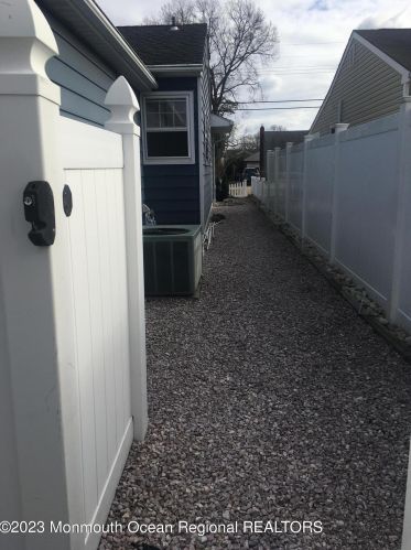 227 Jaehnel Pkwy, Point Pleasant Beach, NJ 08742-2126