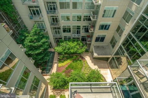 23 23rd St, Philadelphia PA  19103-3040 exterior