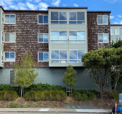 950 Duncan St, San Francisco CA  94131-1869 exterior