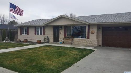 709 Anderson St, Kennewick, WA 99336-4834