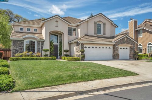 5007 Westside Dr, San Ramon, CA 94583-9115