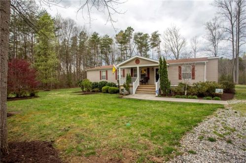 5908 Seven Forks Ln, Powhatan, VA 23139-3842