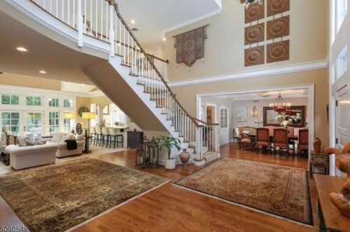 3 Willow Woods Trl, Warren, NJ 07059-5565